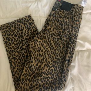 Corduroy cheetah Capri